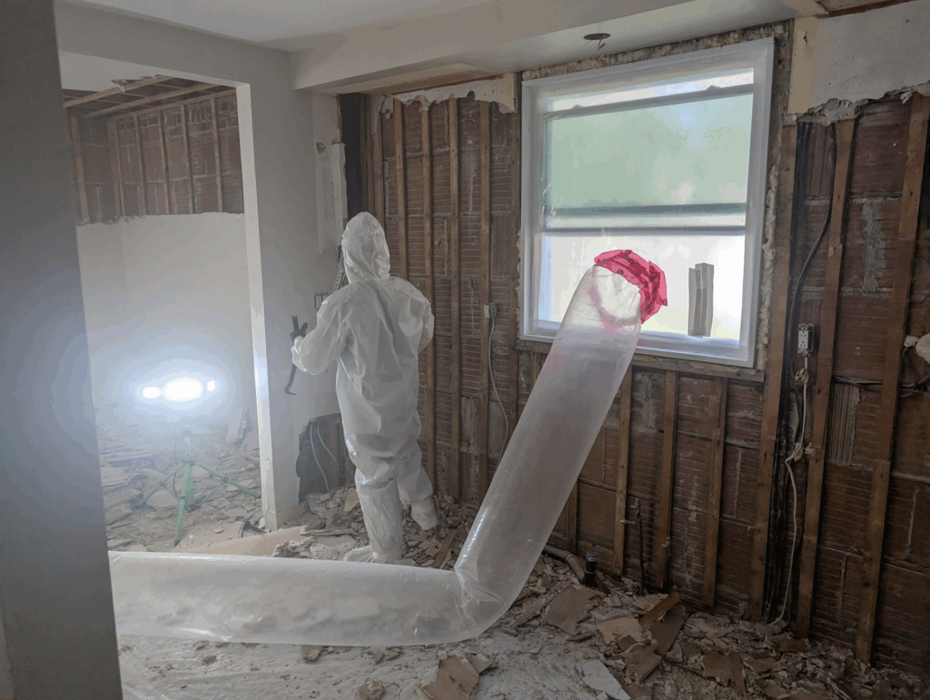 Désamiantage et décontamination